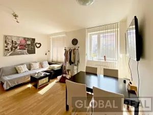 Pronájem bytu 2+kk, Brno, Tkalcovská, 42 m2