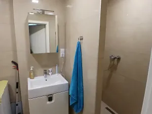 Prodej bytu 2+kk, Praha - Karlín, Pobřežní, 52 m2