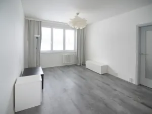 Pronájem bytu 2+kk, Praha - Modřany, Vitošská, 42 m2