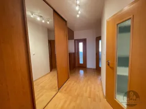 Pronájem bytu 3+1, Praha - Modřany, Daškova, 80 m2