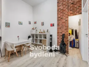 Prodej bytu 2+kk, Praha - Libeň, Prosecká, 67 m2