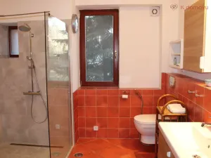 Prodej rodinného domu, Káraný, Na Betonce, 190 m2