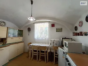 Prodej chalupy, Kozárovice, 165 m2