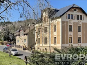 Prodej bytu 2+kk, Děčín - Děčín XIX-Čechy, Sněžnická, 34 m2