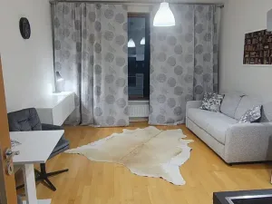 Pronájem bytu 1+kk, Praha - Košíře, Pod Kavalírkou, 32 m2