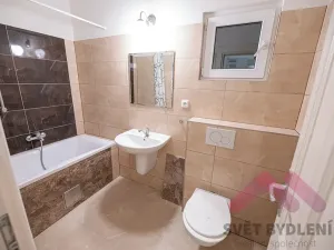 Pronájem bytu 2+kk, Praha - Karlín, Za Poříčskou bránou, 58 m2