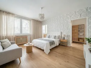 Prodej bytu 1+1, Hradec Králové, Vachkova, 27 m2