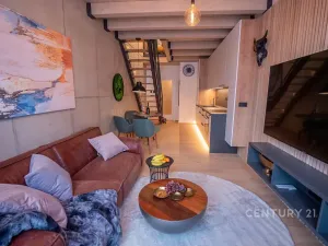 Prodej bytu 2+kk, Praha - Vysočany, Kolbenova, 65 m2