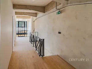 Prodej kanceláře, Praha - Vysočany, Kolbenova, 144 m2