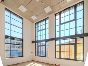 Prodej atypického bytu, Praha - Vysočany, Kolbenova, 144 m2