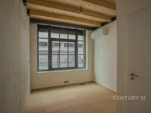 Prodej kanceláře, Praha - Vysočany, Kolbenova, 181 m2