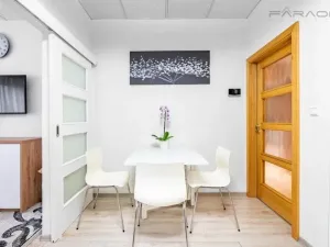 Pronájem bytu 2+kk, Praha - Michle, Jihlavská, 49 m2