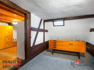 Prodej historického objektu, Vintířov, 190 m2