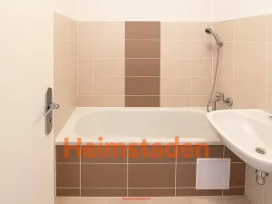 Pronájem bytu 2+1, Karviná - Nové Město, tř. Osvobození, 56 m2