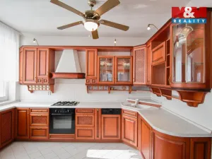 Prodej rodinného domu, Kunín, 221 m2