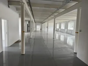 Pronájem skladu, Ostrov, 130 m2