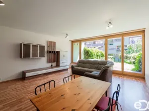 Prodej bytu 3+kk, Praha, Břežánecká, 83 m2