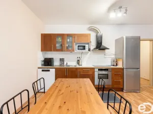 Prodej bytu 3+kk, Praha, Břežánecká, 83 m2