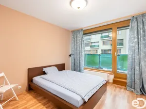 Prodej bytu 3+kk, Praha, Břežánecká, 83 m2