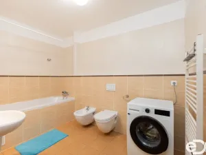 Prodej bytu 3+kk, Praha, Břežánecká, 83 m2