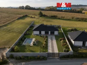 Prodej pozemku pro bydlení, Načeradec, 1388 m2