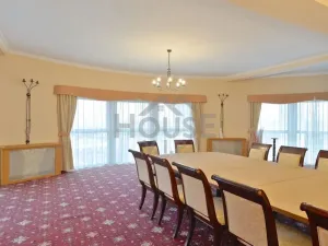 Pronájem kanceláře, Praha - Smíchov, Nový Zlíchov, 839 m2