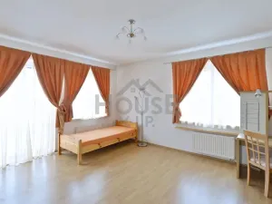 Pronájem kanceláře, Praha - Smíchov, Nový Zlíchov, 839 m2