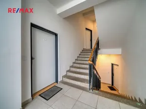 Pronájem bytu 2+kk, Kolín, Zengrova, 38 m2