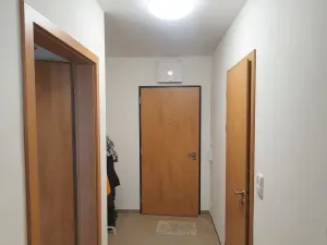 Prodej bytu 2+1, Praha - Ruzyně, Stočesova, 57 m2