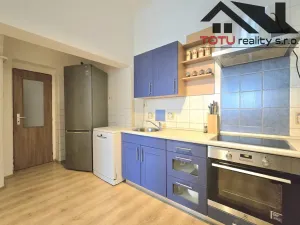 Prodej rodinného domu, Broumov, Mírové náměstí, 500 m2