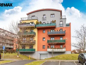 Prodej bytu 2+kk, Praha - Štěrboholy, Andersenova, 52 m2
