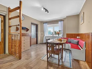 Prodej rodinného domu, Benešovice, 231 m2