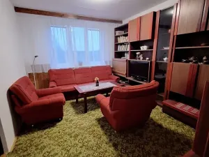 Pronájem bytu 2+1, Hrádek, 1. máje, 60 m2