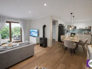 Pronájem rodinného domu, Úvaly, Boženy Němcové, 174 m2