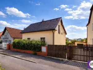 Pronájem rodinného domu, Úvaly, Boženy Němcové, 174 m2