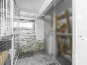 Pronájem bytu 2+kk, Praha, Biskupcova, 48 m2