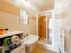 Prodej bytu 4+kk, Praha, Švejcarovo náměstí, 98 m2