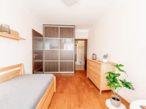 Prodej bytu 4+kk, Praha, Švejcarovo náměstí, 98 m2