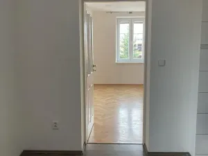 Pronájem bytu 1+1, Olomouc, Vaníčkova, 40 m2