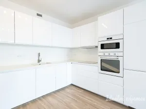 Pronájem bytu 2+kk, Praha, Poděbradská, 53 m2