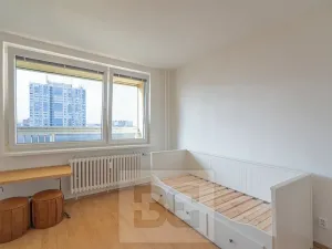Pronájem bytu 1+kk, Praha - Troja, Lešenská, 26 m2
