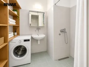 Prodej bytu 3+1, Ostrov, Luční, 78 m2