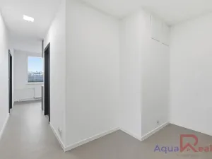 Prodej bytu 3+1, Karlovy Vary, Vítězná, 74 m2
