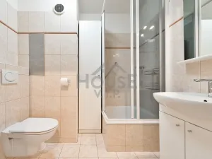 Prodej bytu 2+kk, Praha - Modřany, Krouzova, 45 m2