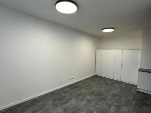 Pronájem bytu 2+kk, Opava, Otická, 47 m2