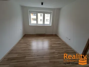 Prodej bytu 2+kk, Otrokovice, Bezručova, 51 m2