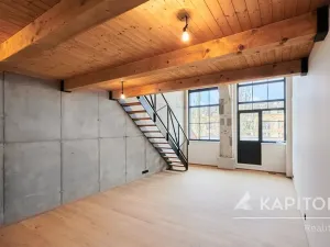 Prodej bytu 2+kk, Praha - Vysočany, Kolbenova, 77 m2