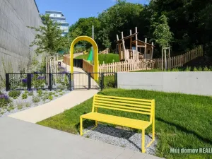 Prodej bytu 4+kk, Praha - Modřany, Československého exilu, 187 m2