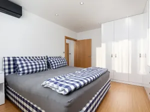 Prodej bytu 3+kk, Opava, Holasická, 65 m2