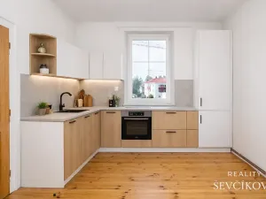 Prodej bytu 2+1, Hradec Králové, Pospíšilova, 69 m2